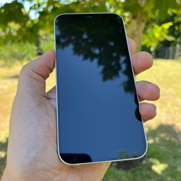 iPhone 12 Apple 128GB! Branco! - Imagem 2