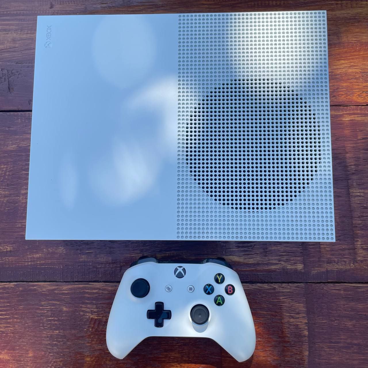 XBOX ONE S ALL DIGITAL 1TB COM 3 JOGOS INCLUSOS